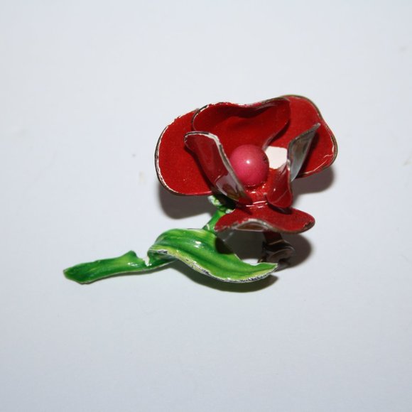 Beautiful red and green vintage flower brooch 1.5" - Picture 1 of 4